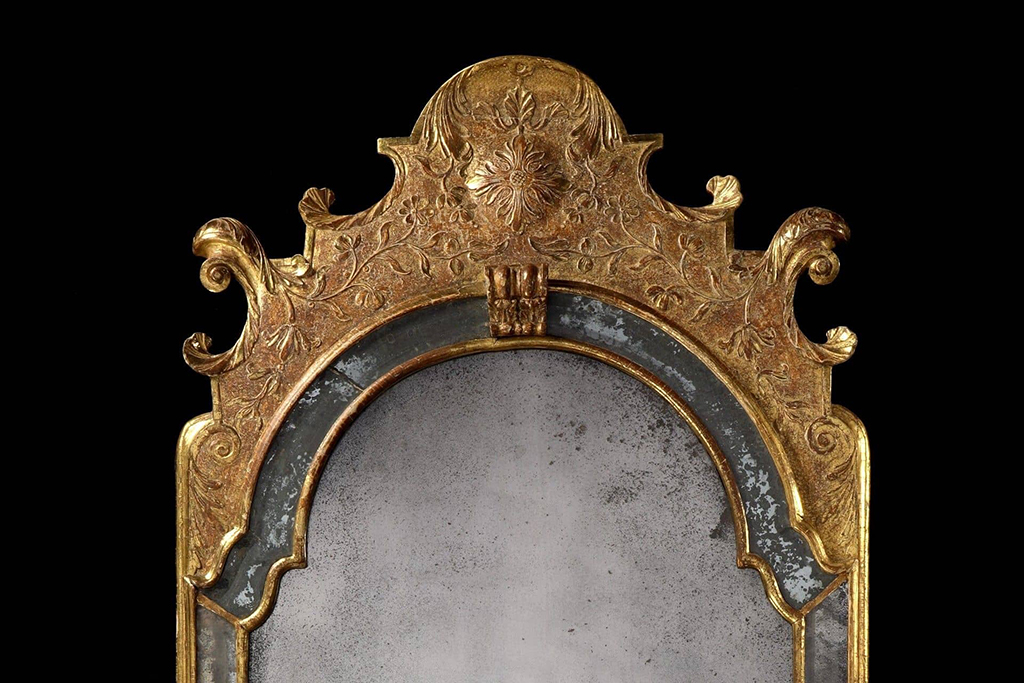 Queen Anne Period Gilded Mirror