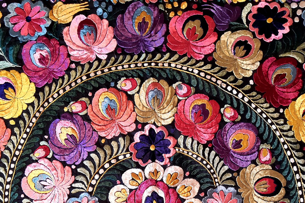 Hungarian silk embroidery