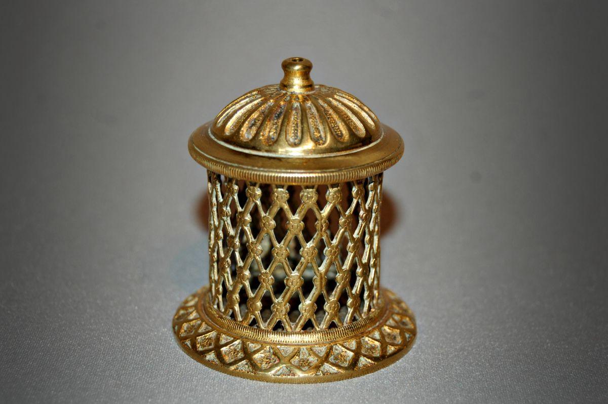 19th Century Pierced Brass Go to Bed