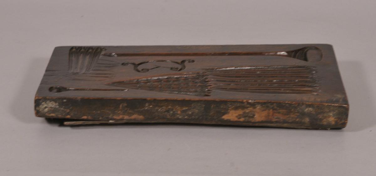 S/1735 Antique Treen 19th Century Boxwood Plasterer's Mould