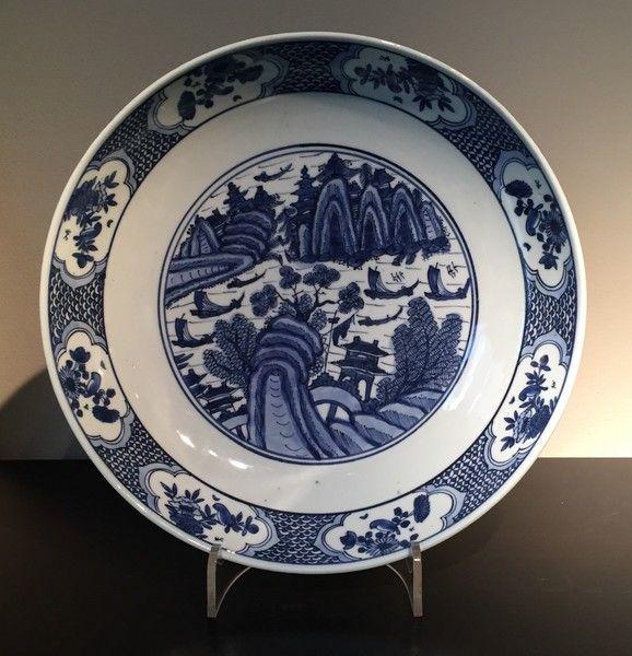 A Chinese Blue and White Porcelain 'Landscape' Dish, Ming Dynasty, Wanli Period