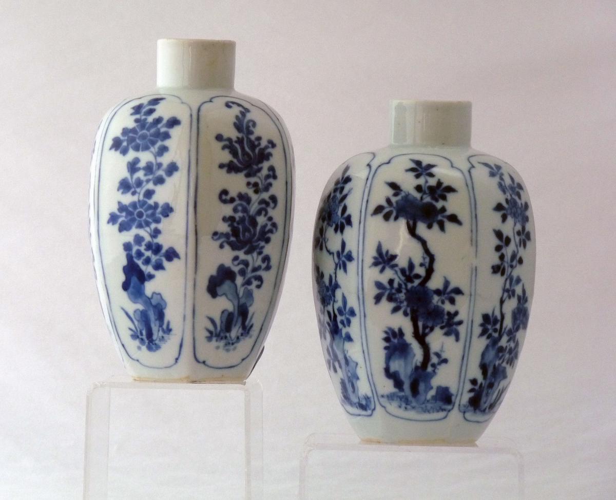 Kangxi  / Late Transitional Pair of Hexagonal Blue and White jars