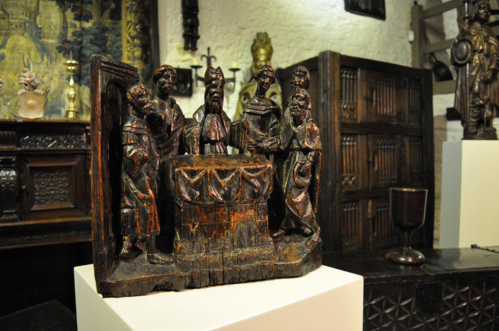 Medieval Oak Sculpture Depicting the Rejection of Joachims Sacrifice. English, Circa 1500