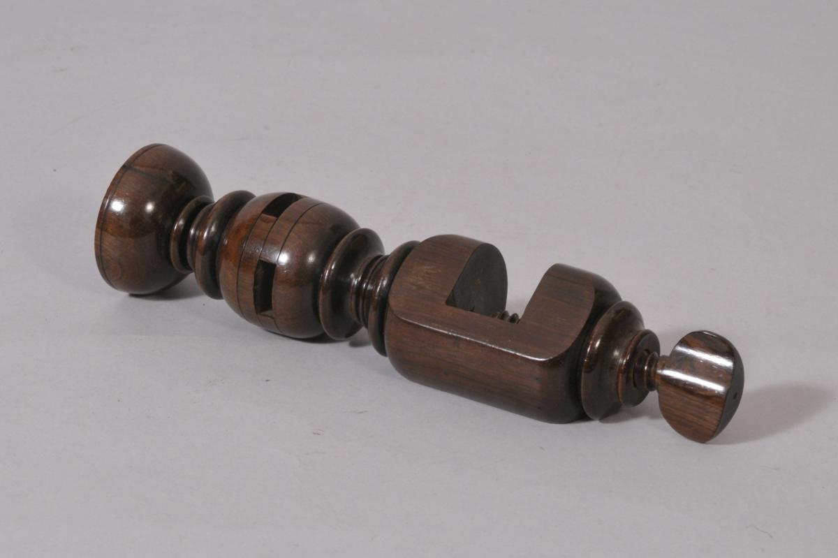 S/1548 Antique Treen 19th Century Rosewood Table Clamp