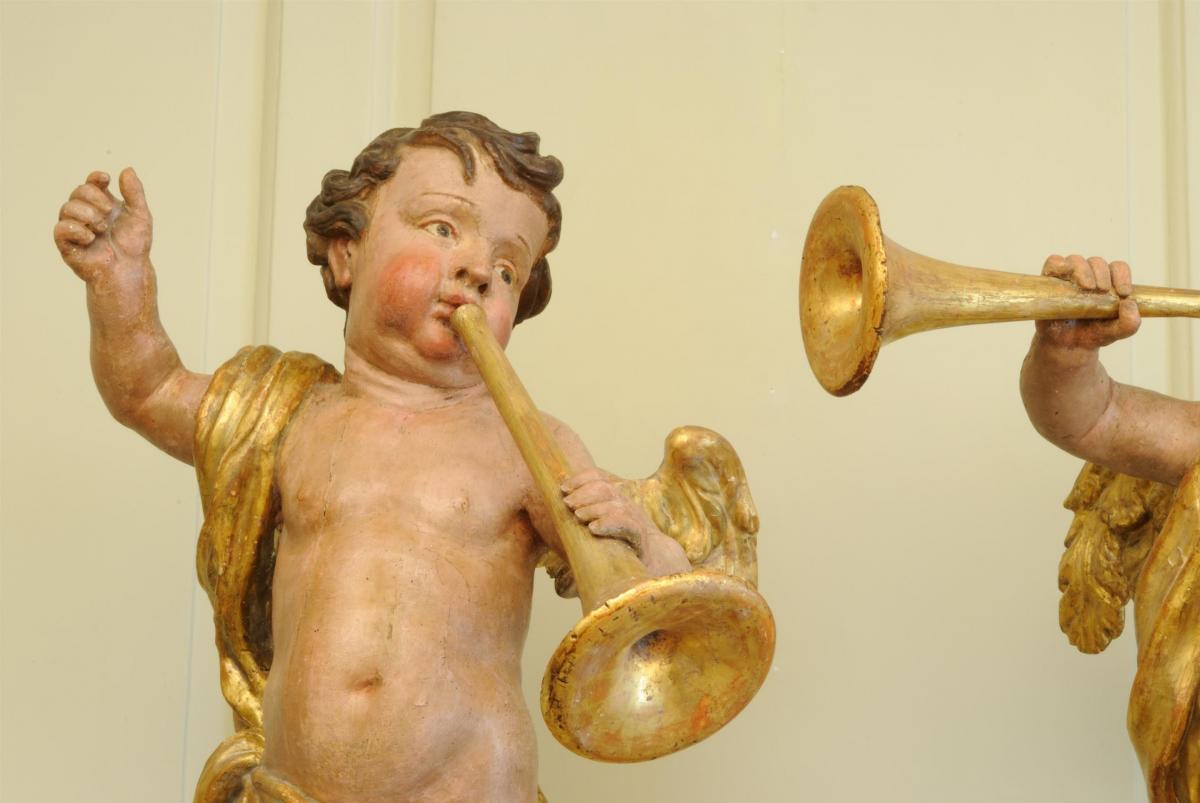 Pair of Trumpeting Angels, Italian, Circa 1700