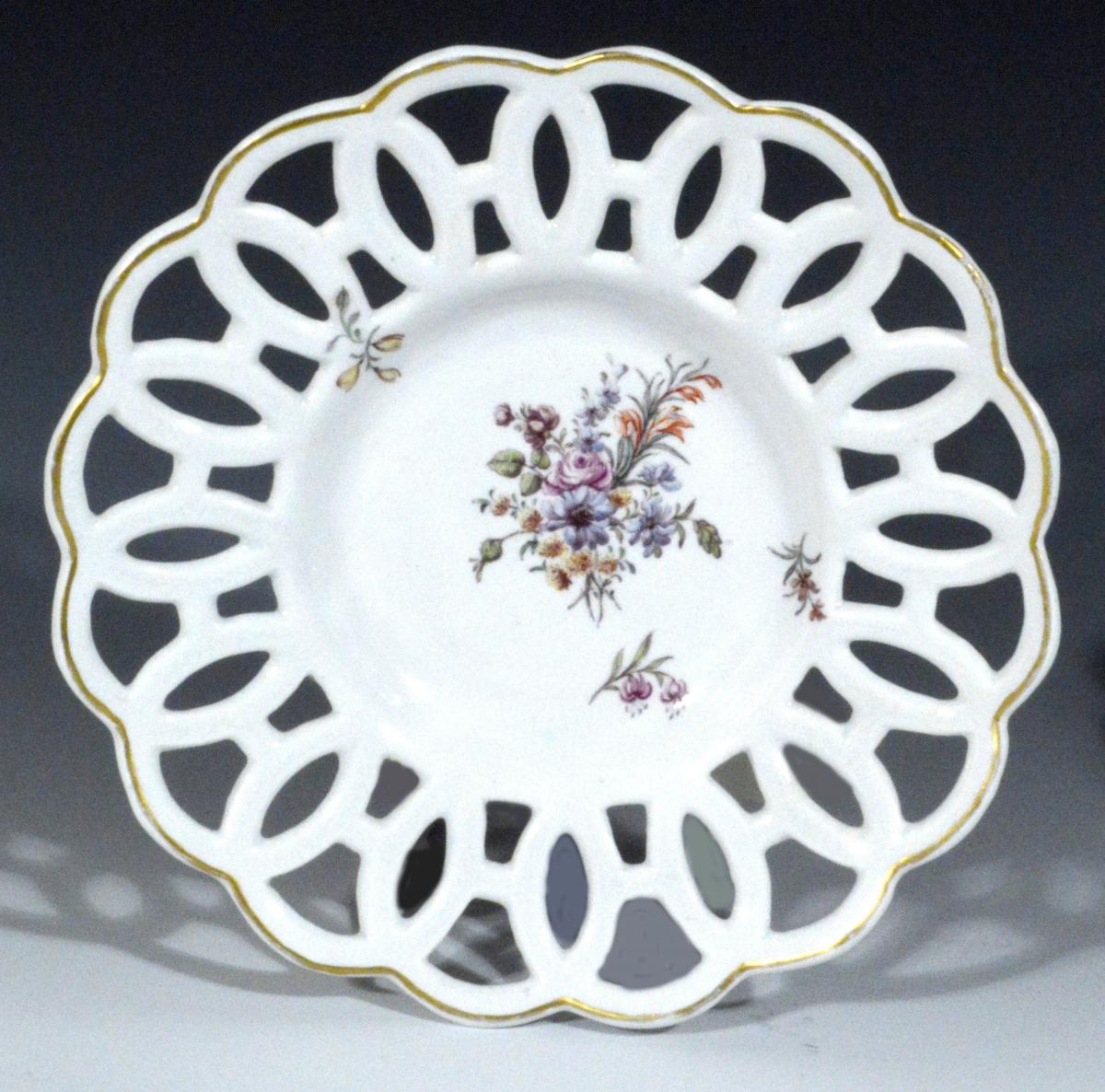 Chelsea Porcelain Reticulated Circular Dishes, Gold Anchor Period, Circa 1760
