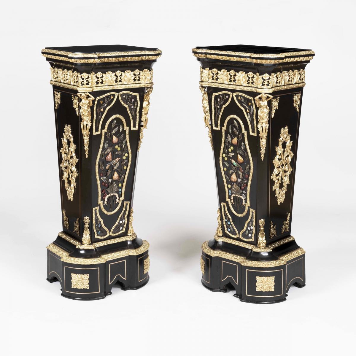 Pedestals in the manner of Befort Fils of Paris