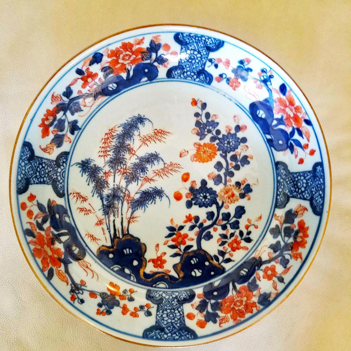 Chinese Export Porcelain Imari  Saucer Dish, Circa 1770-80.