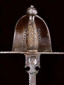 Late 17th Century Spanish left-hand dagger_c