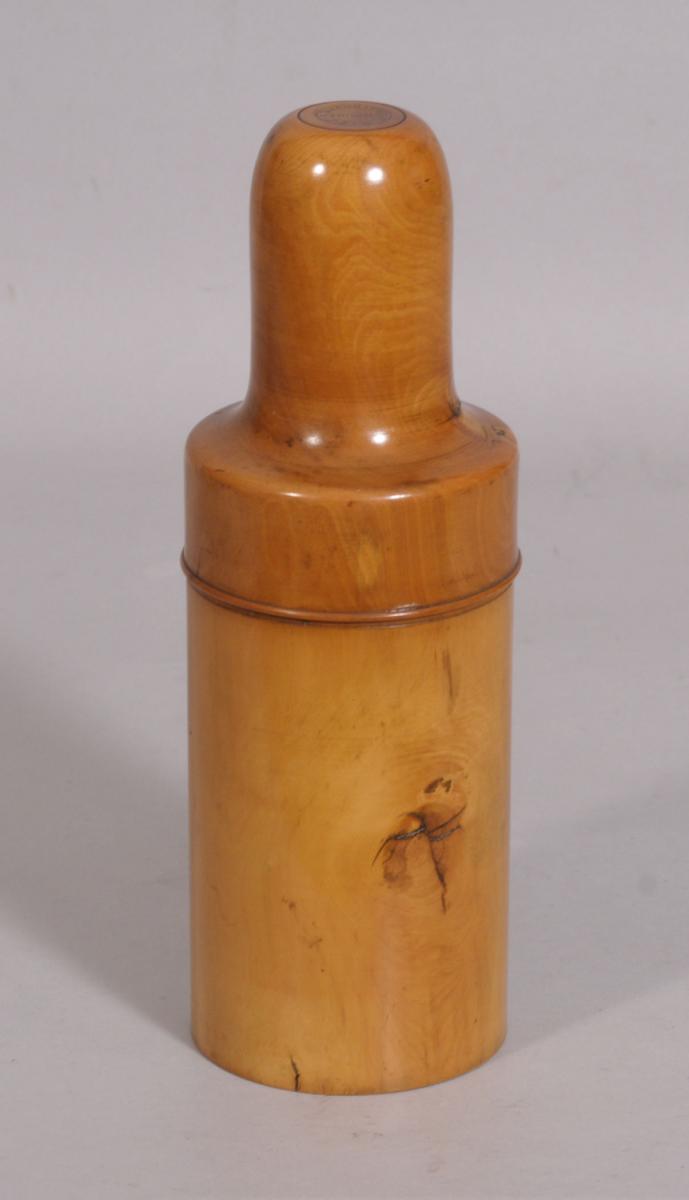 S/3169 Antique Treen 19th Century Boxwood Perfume Bottle Case