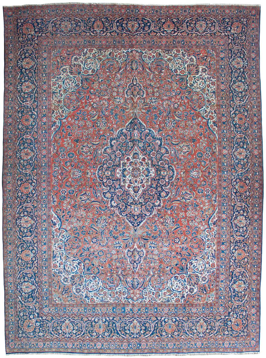 Antique Kashan carpet