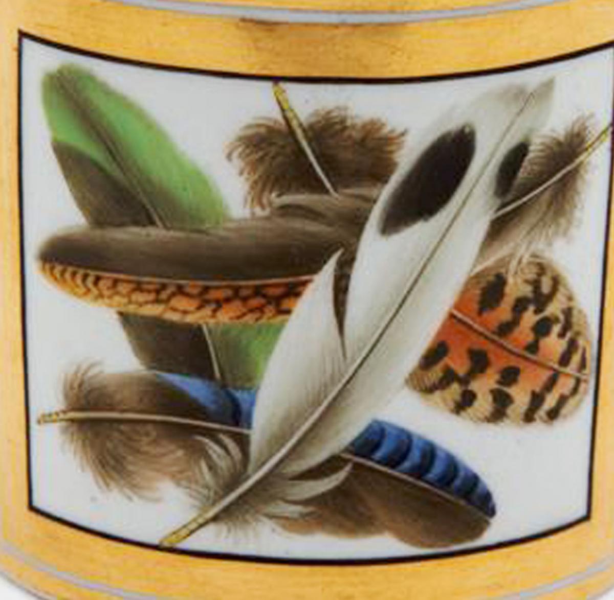 Chamberlain Worcester Porcelain Feather Decorated Inkwell, Circa 1805-10.