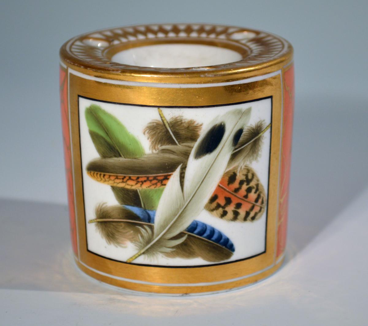 Chamberlain Worcester Porcelain Feather-decorated Inkwell with Orange Marbled Back