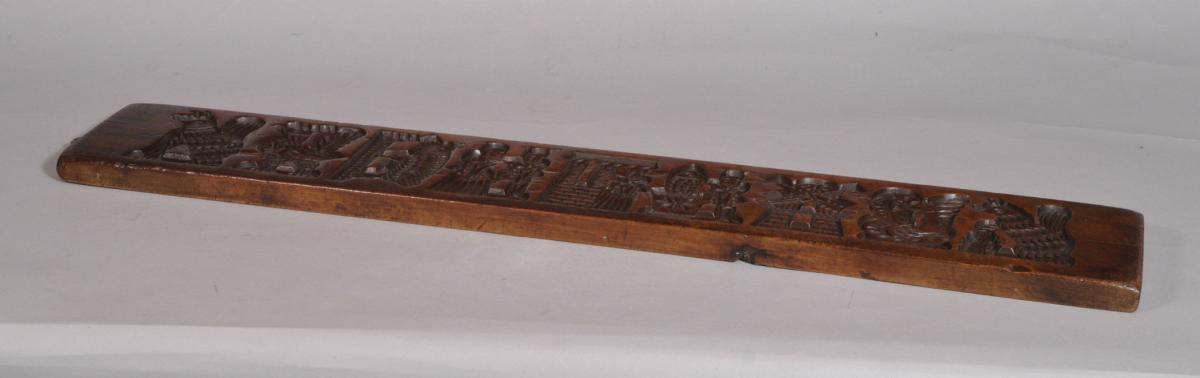 S/3404 Antique Treen 19th Century Fruitwood Gingerbread Mould
