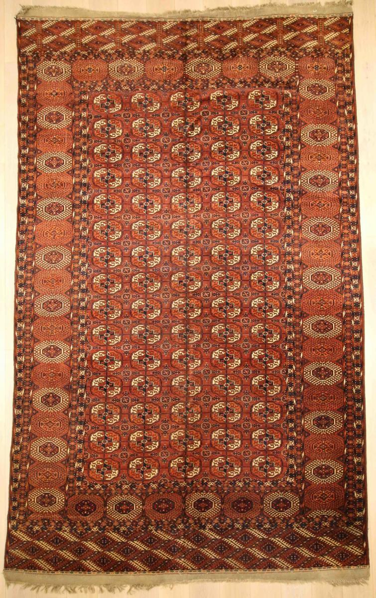 Turkoman "Tekke" Carpet