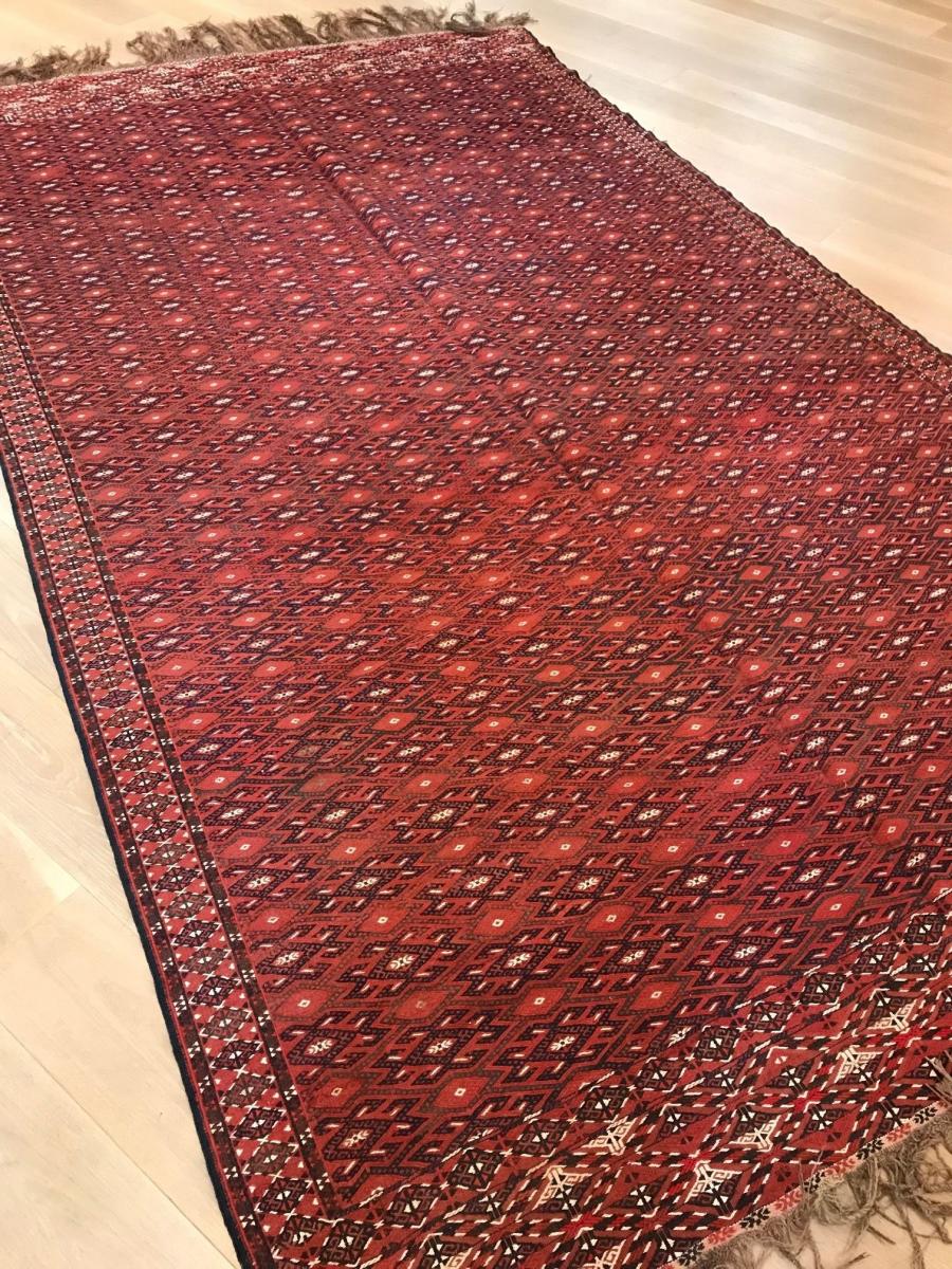 Turkoman Yomud Kelim Carpet