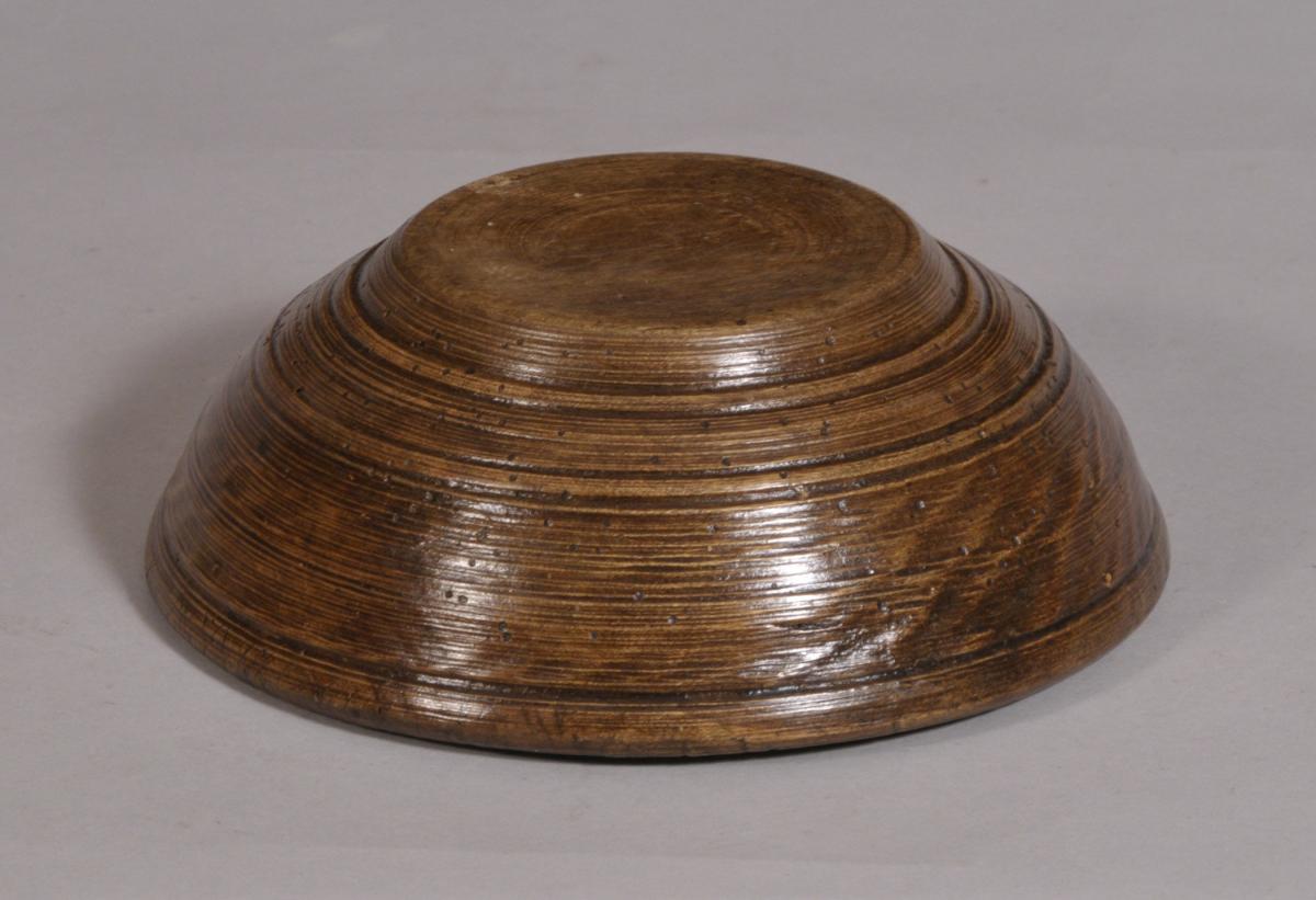 S/3442 Antique Treen 18th Century Food Bowl
