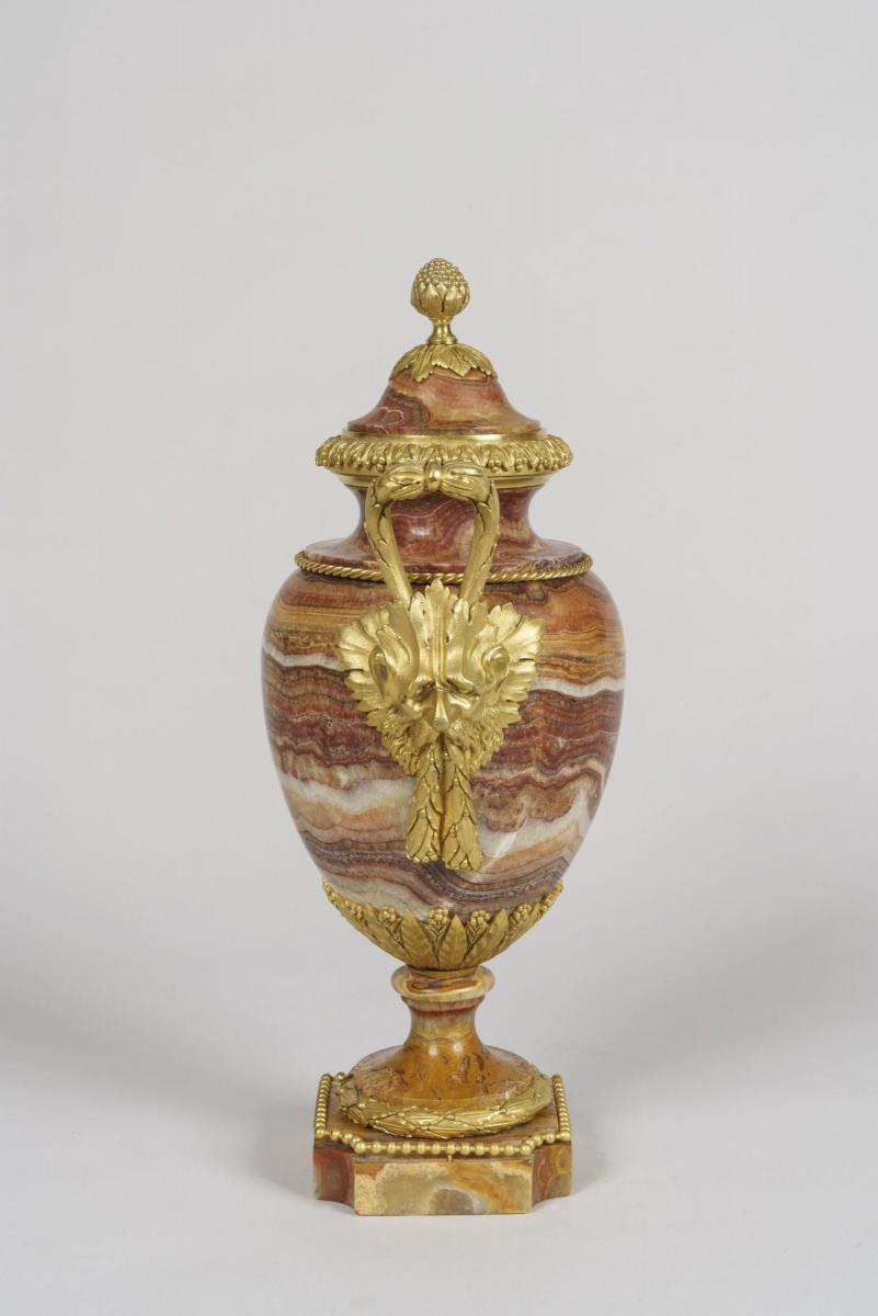 Fine Pair of Urns in the Louis XVI Manner