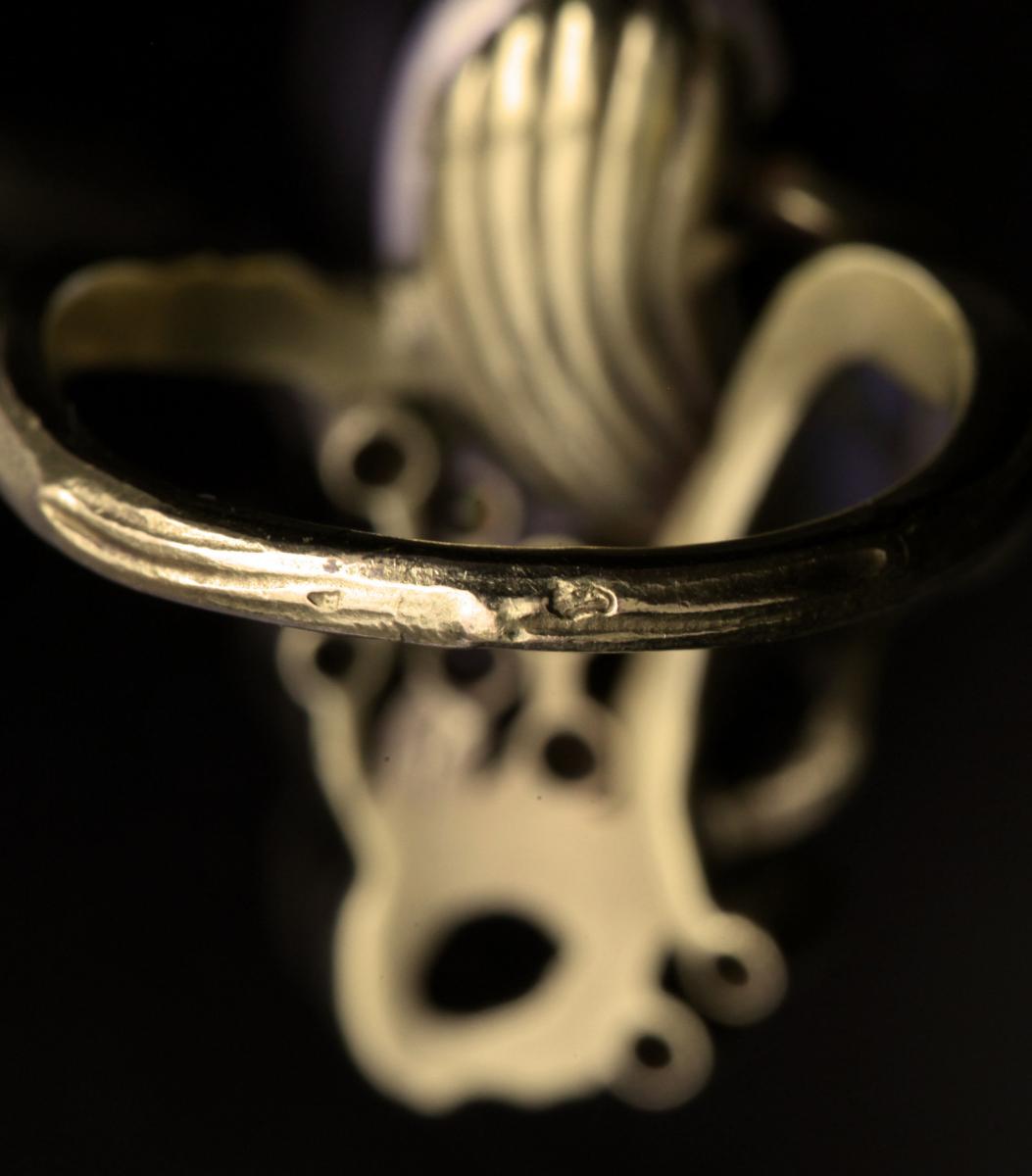 ART NOUVEAU (1890-1910) Exceptional Ring