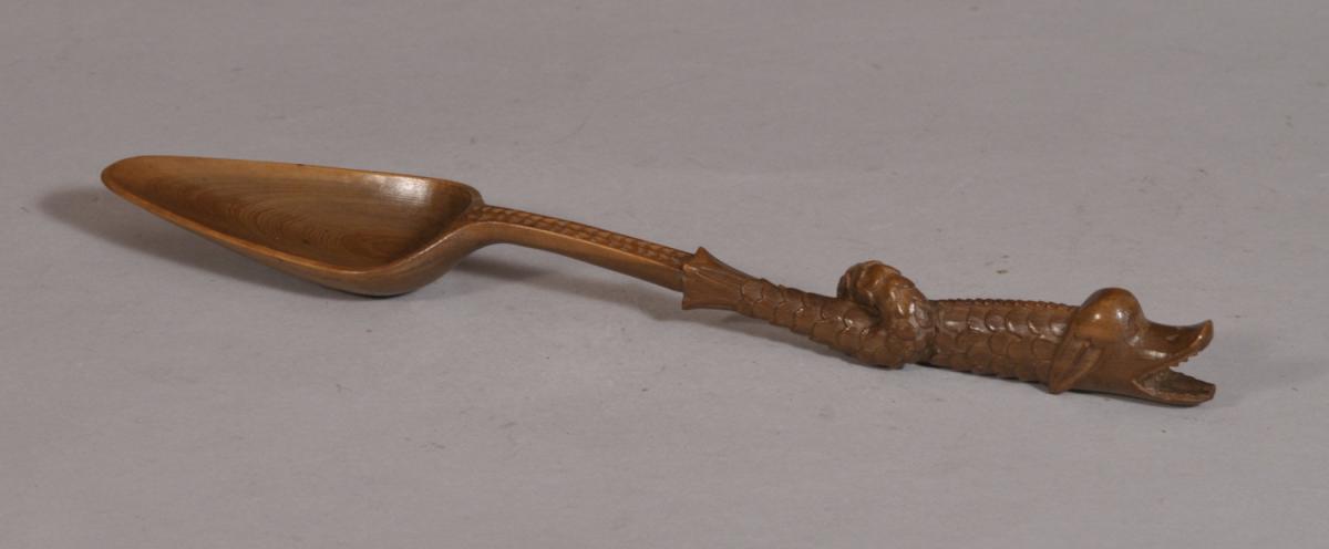 S/3500 Antique Treen 19th Century Cedar Wood Spoon