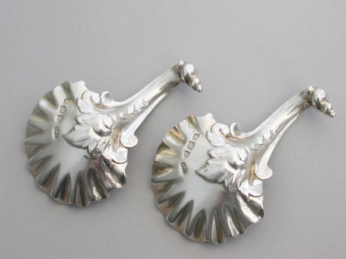 Victorian Silver Scallop Shell Caddy Spoons | BADA