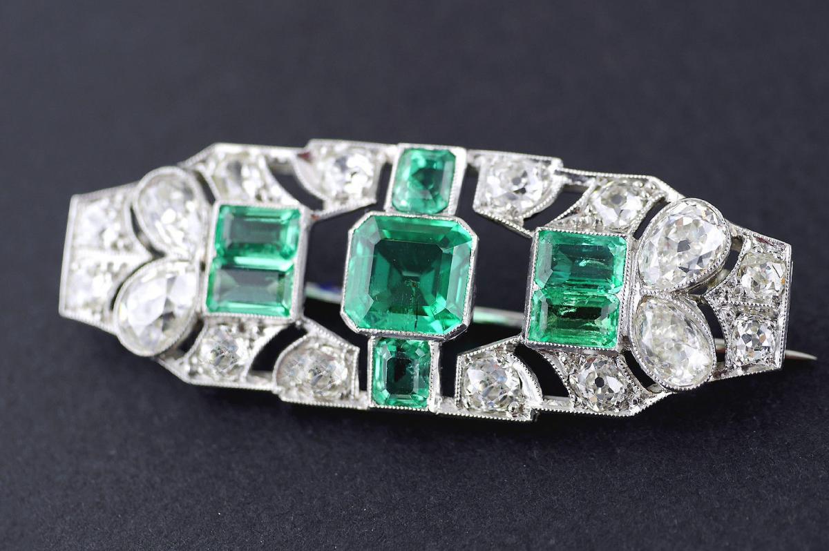 1.70 Carat Certified Emerald Diamond Platinum Brooch, Circa 1930