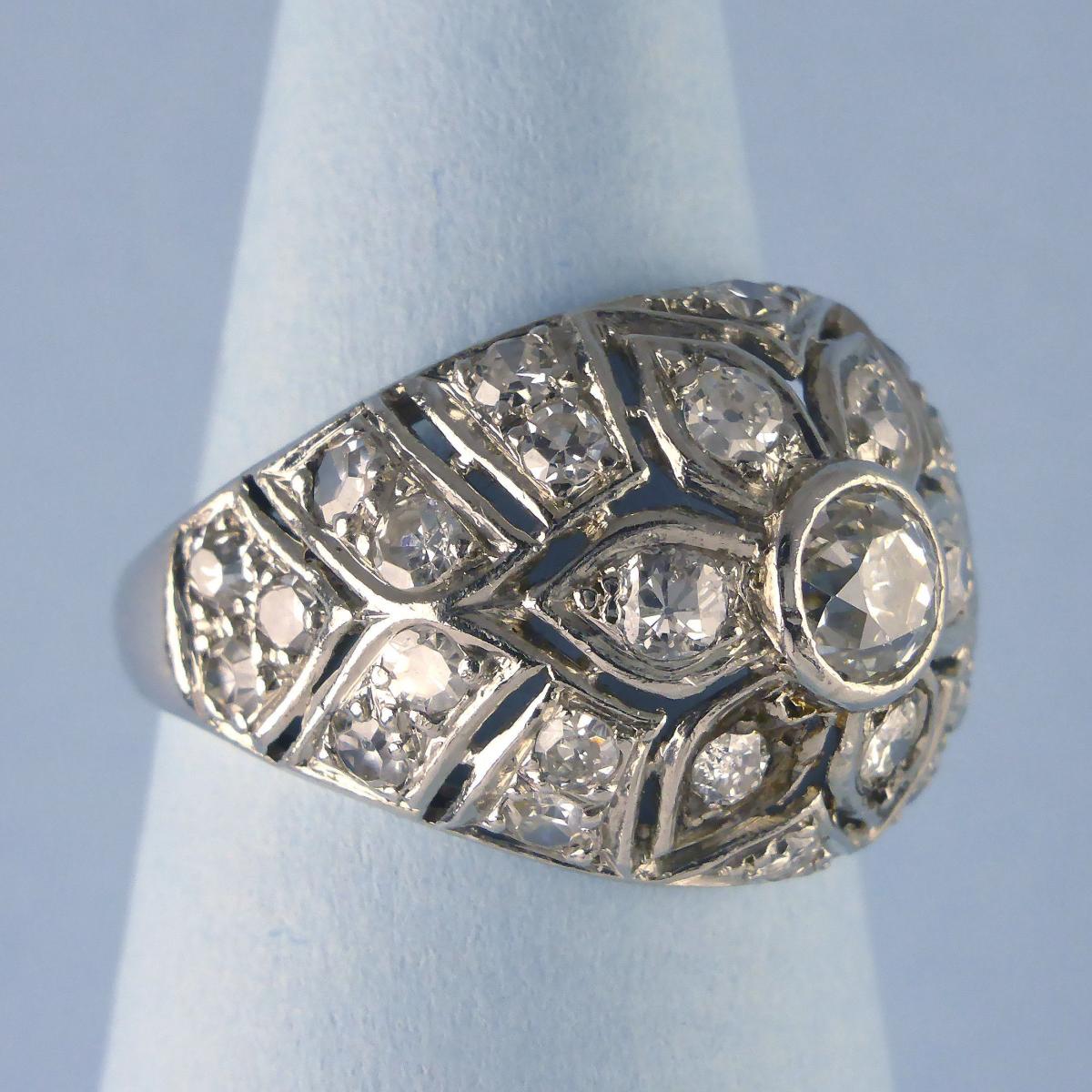 18ct Diamond Vintage Bombe Ring c1950