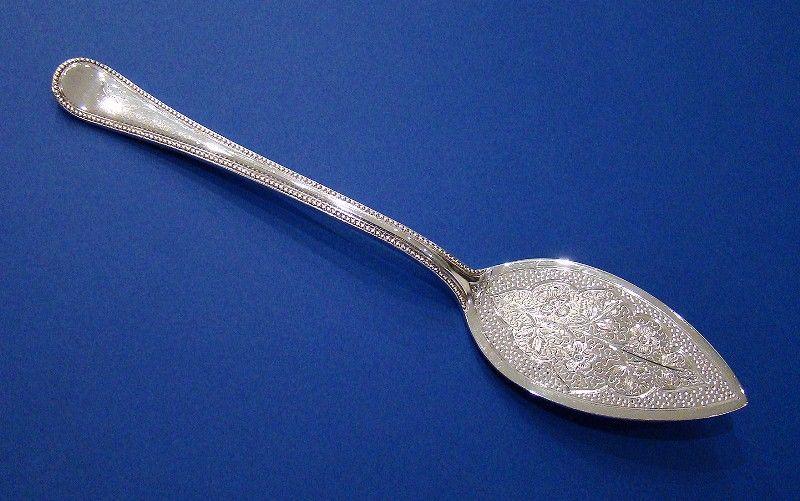 Victorian Silver 'Bead' Pattern Butter Spade