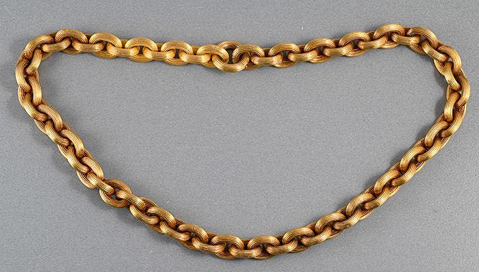 Gold Victorian collar circa 1880