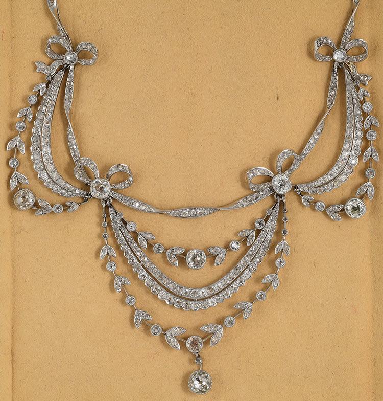 Platinum set diamond Edwardian swag necklace, circa 1910