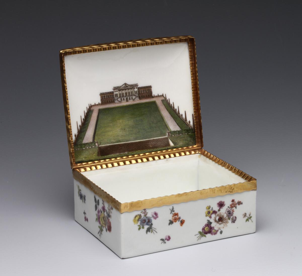 A Meissen gold-mounted table snuff box painted with a view of Wanstead House 1750