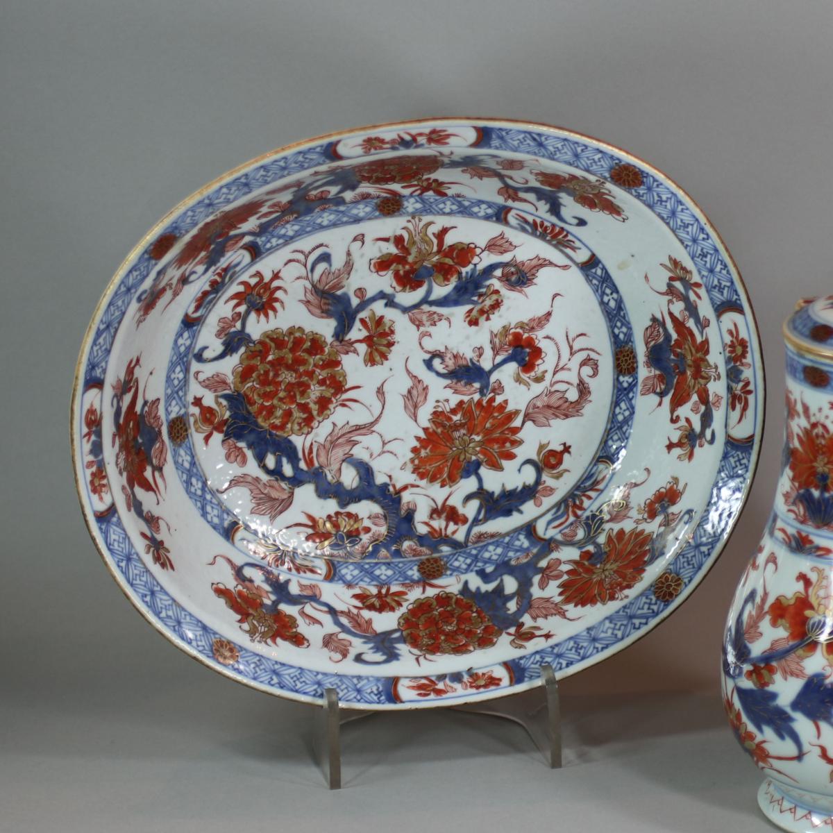 Chinese imari jug and basin, late Kangxi (circa 1720)