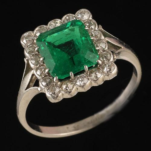 Fine Quality Colombian Emerald Ring