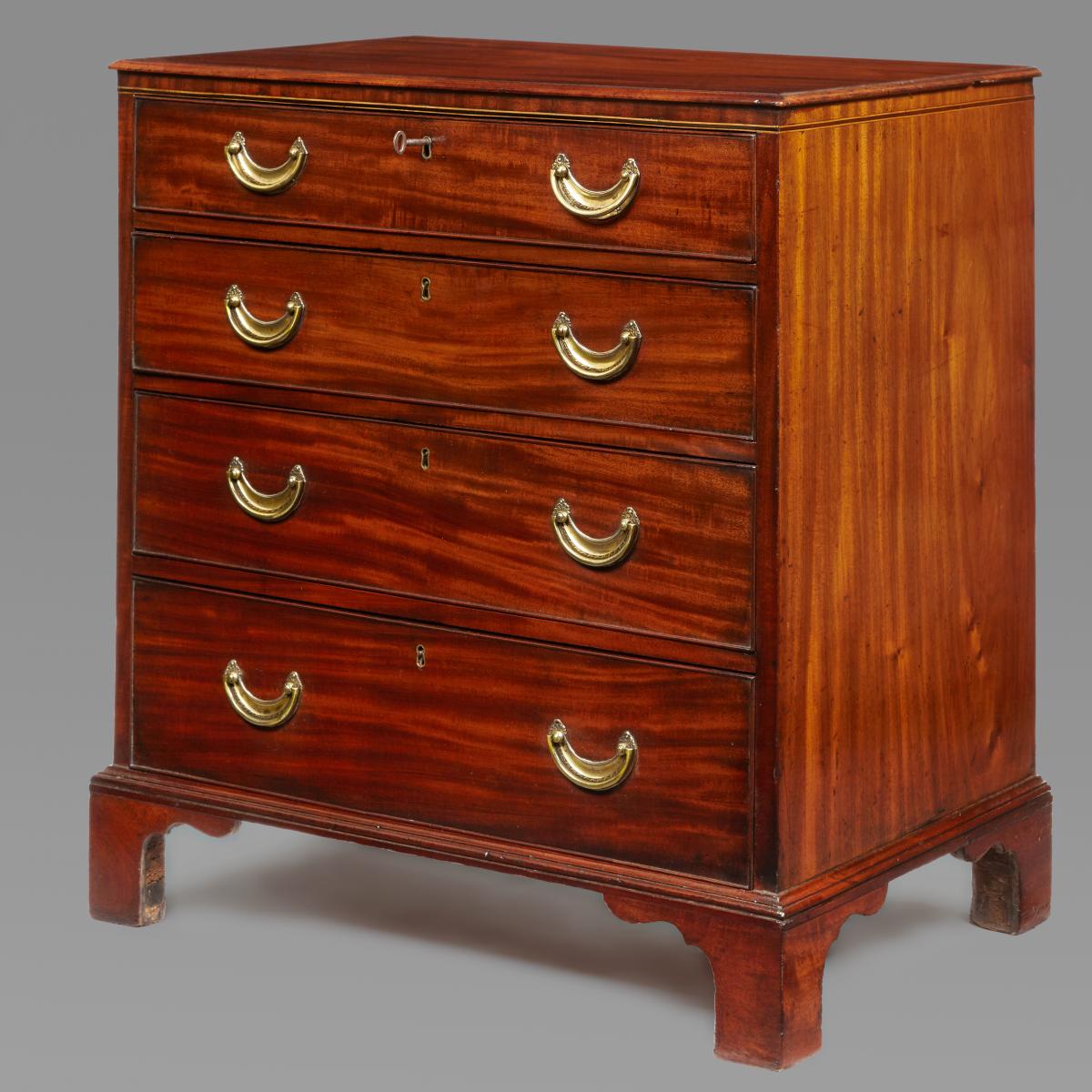 Late 18th Century small mahogany chest of drawers