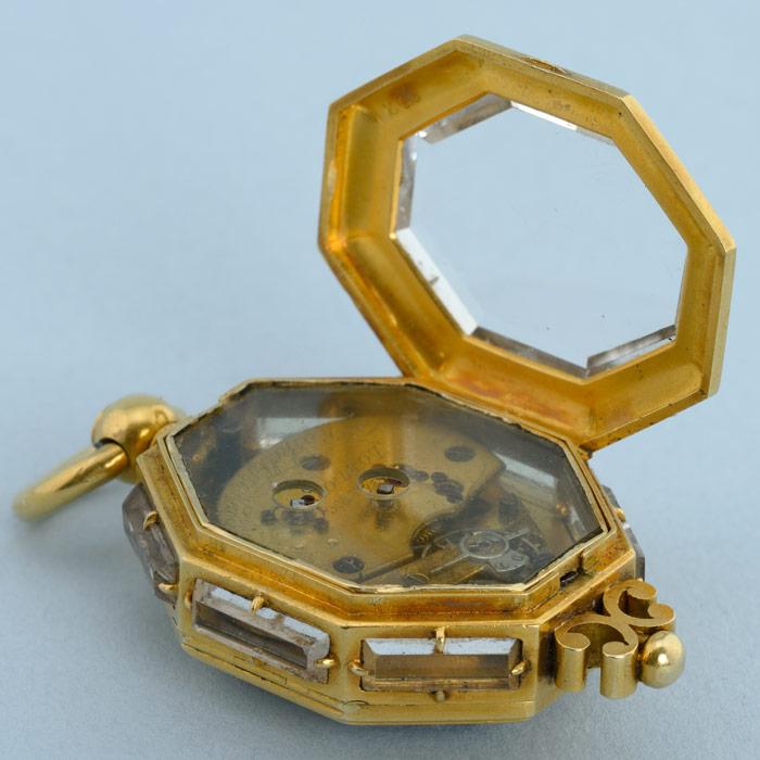 Gold English Pendant Watch