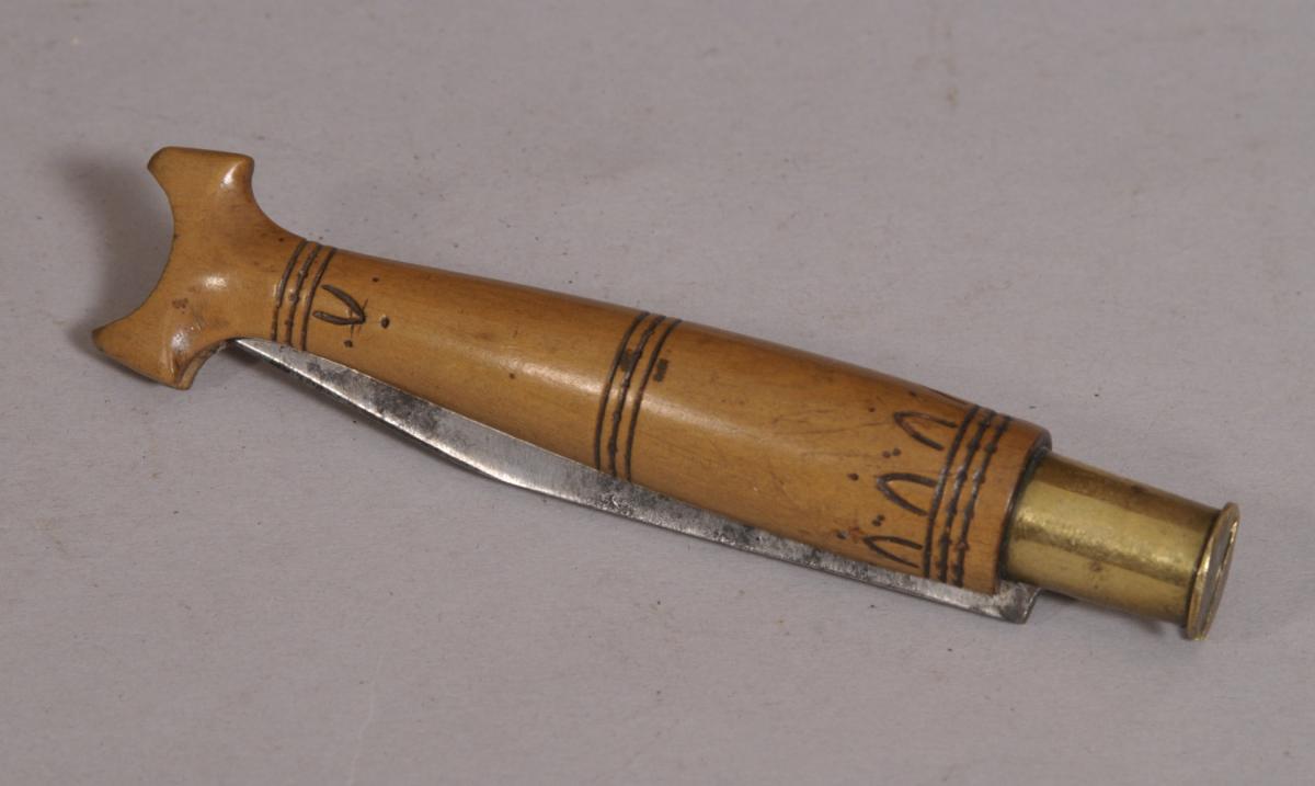 S/3741 Antique 19th Century Folding Pocket Knife