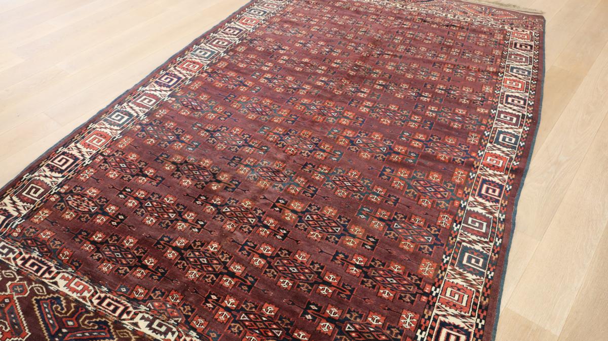 Turkoman Yomud Carpet