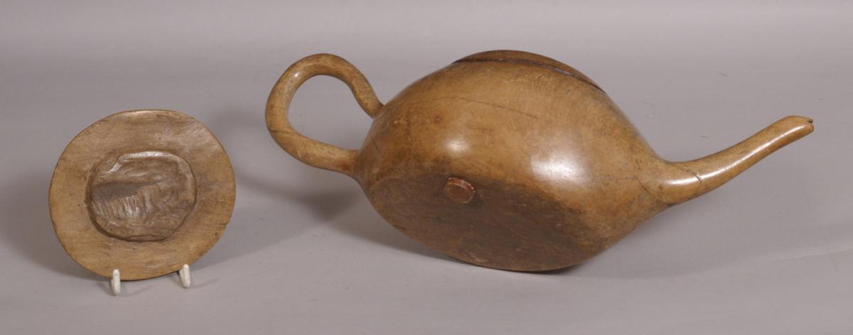 S/3751 Antique Wooden Tea Pot