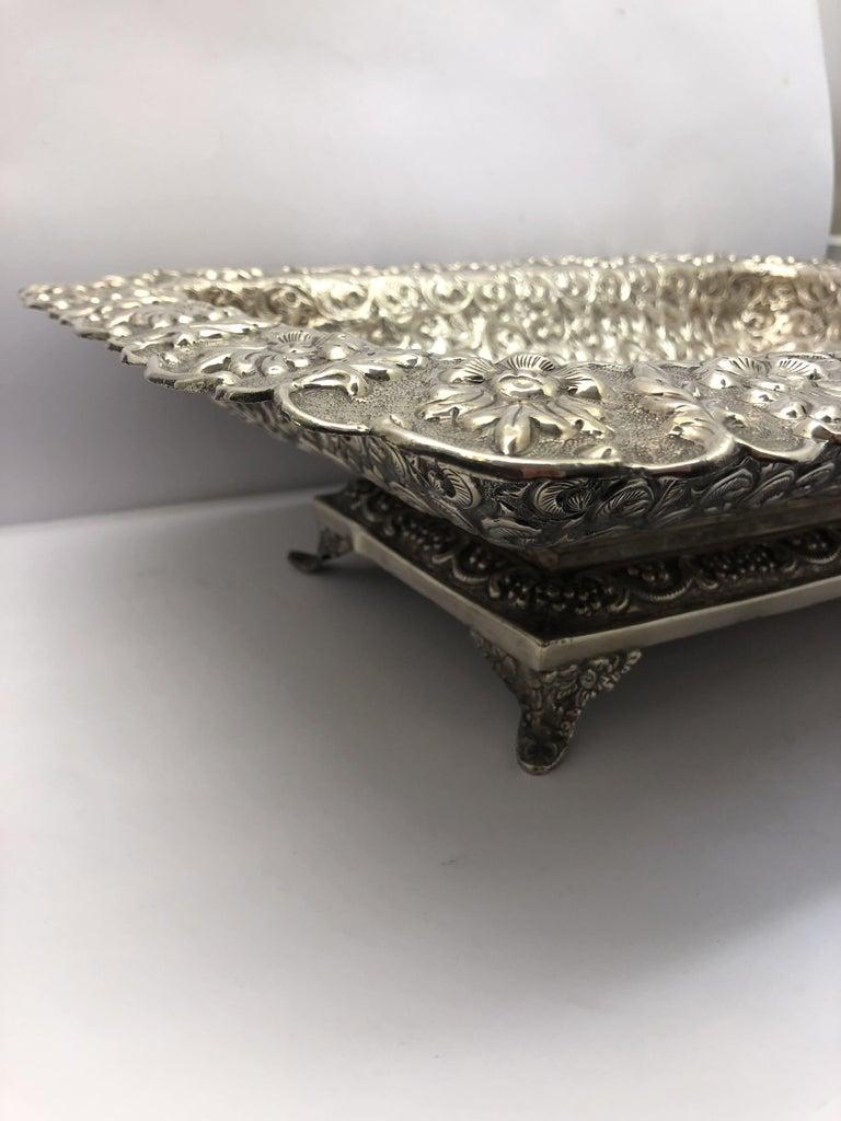 Large American Dish with Scrolling Decoration