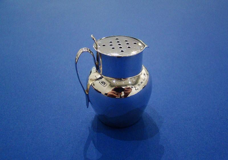 Victorian Silver 'Jug' Pepper Pot