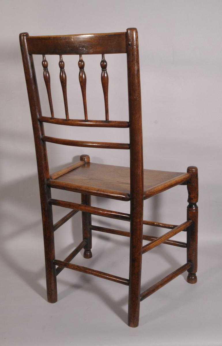 S/3792 Antique 19th Century Ash and Elm Clissett Spindleback Chair