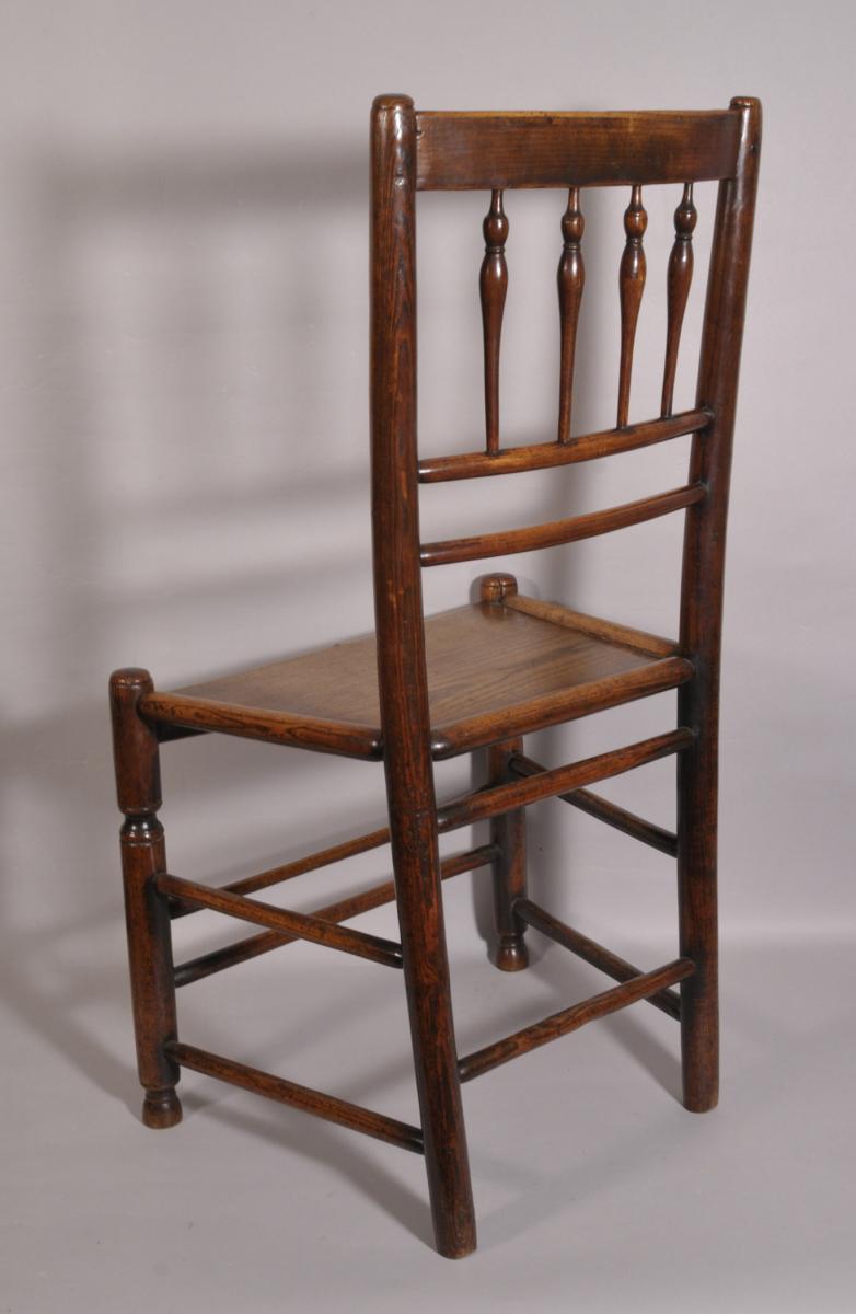 S/3792 Antique 19th Century Ash and Elm Clissett Spindleback Chair