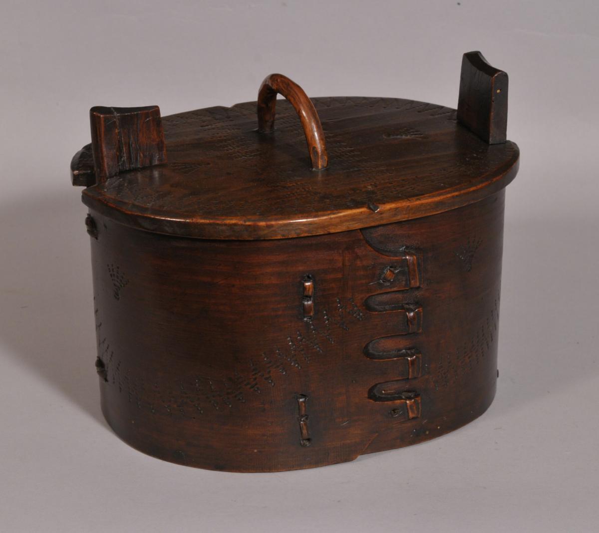 S/3876 Antique Treen 19th Century Swedish Bentwood Food Box