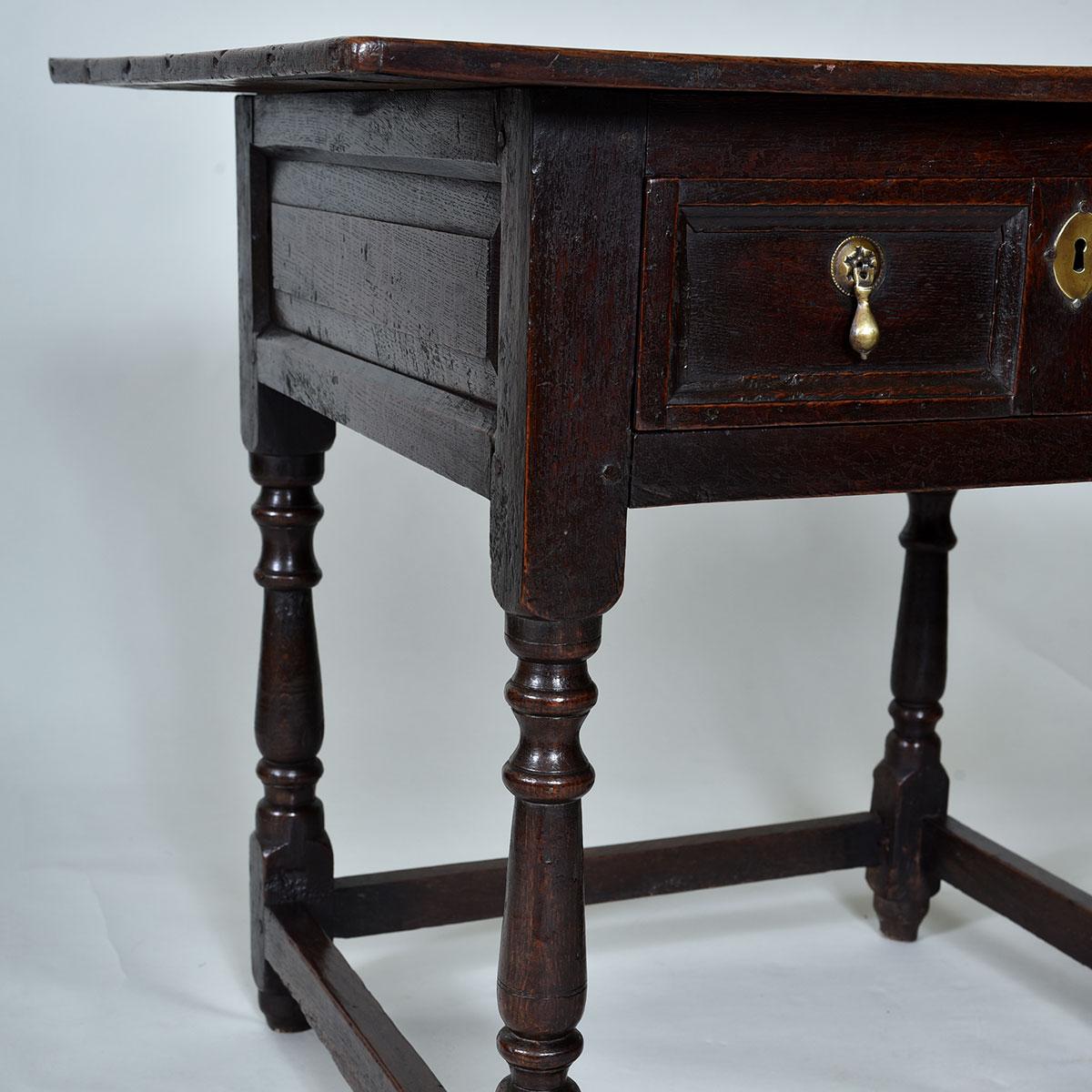 17th century Oak Side Table