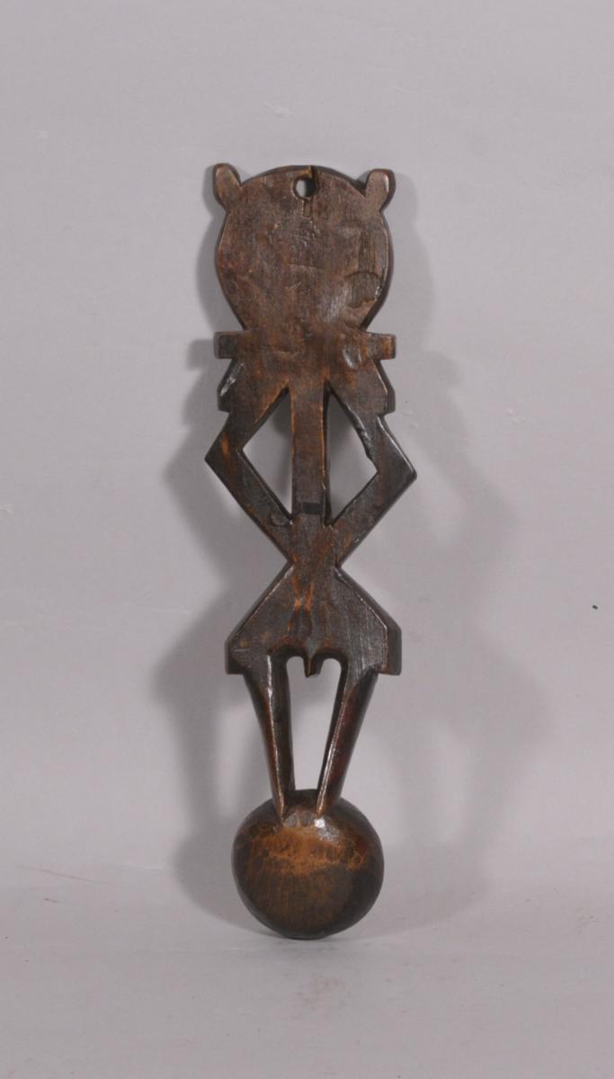 S/3912 Antique Treen 19th Century Welsh Beech Spoon