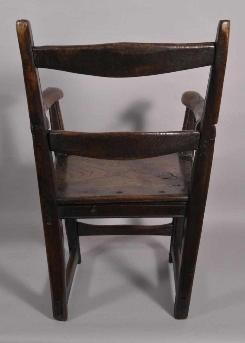 S/3911 Antique Georgian Period Child's Armchair in Oak, Elm and Yew Wood
