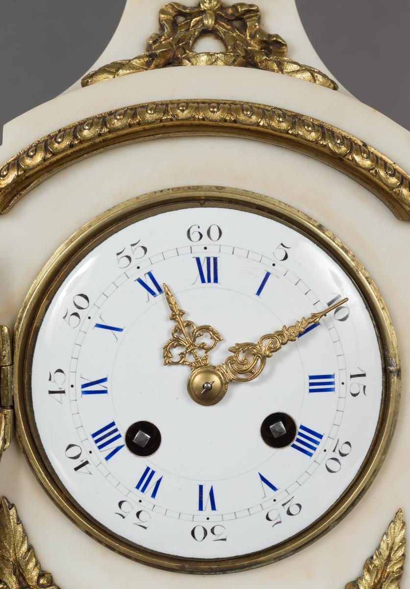 French white marble ‘Pendule D’Officier’ style mantel clock