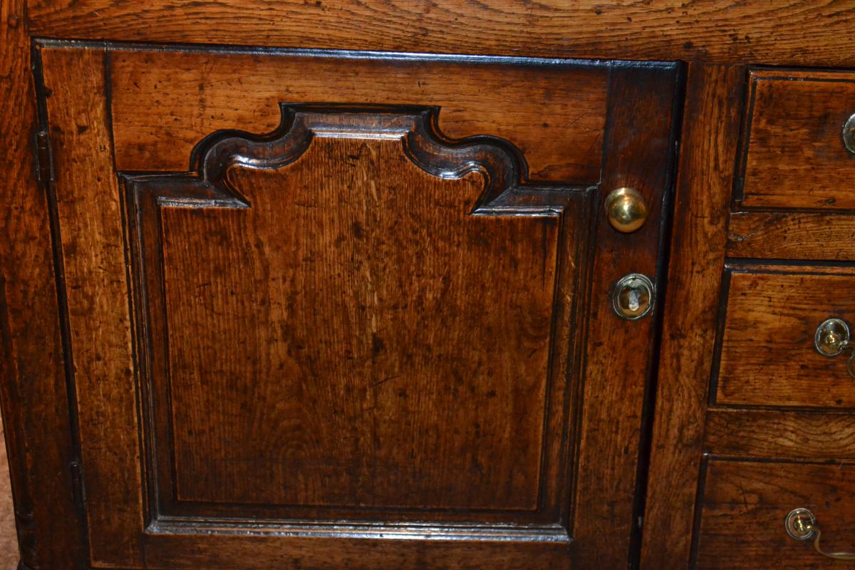 A George II oak North Wales dresser and rack