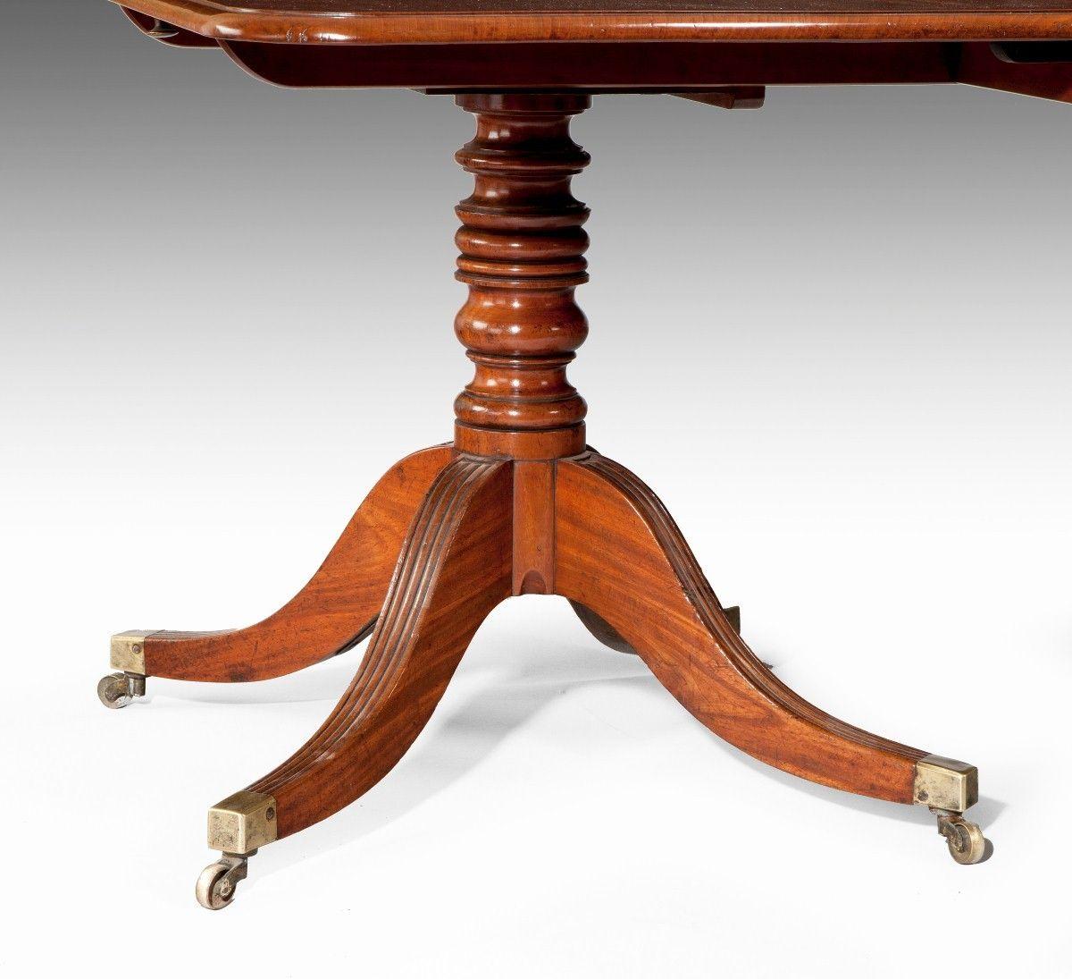 Georgian/Regency twin pillar antique dining table