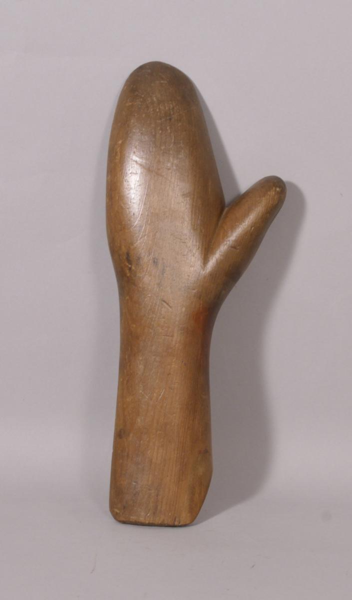 S/4037 Antique Treen 19th Century Left Handed Pine Wrist Splint